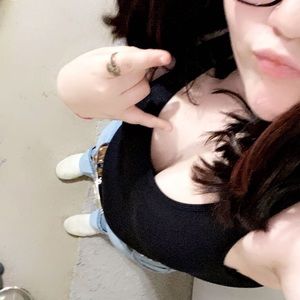 Meet your Posher, Hailee